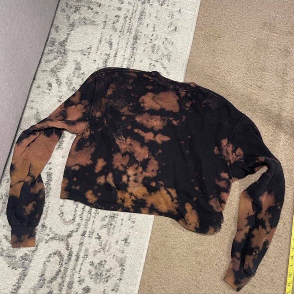 BDG Jeans Bleach Tie-Dye cropped crewneck sweater, size small